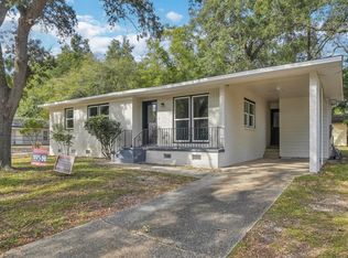 6606 Lee St, Milton, FL 32570