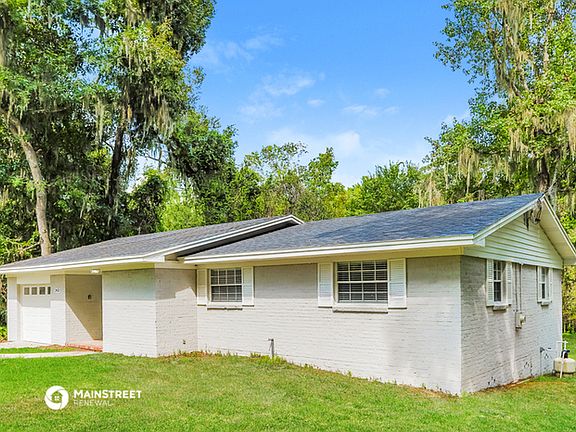 4th image of 2433 Dogwood Ln