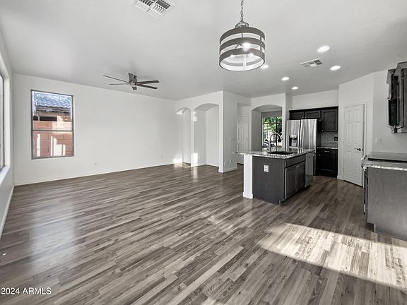 3rd image of 7247 E NORTHRIDGE Street