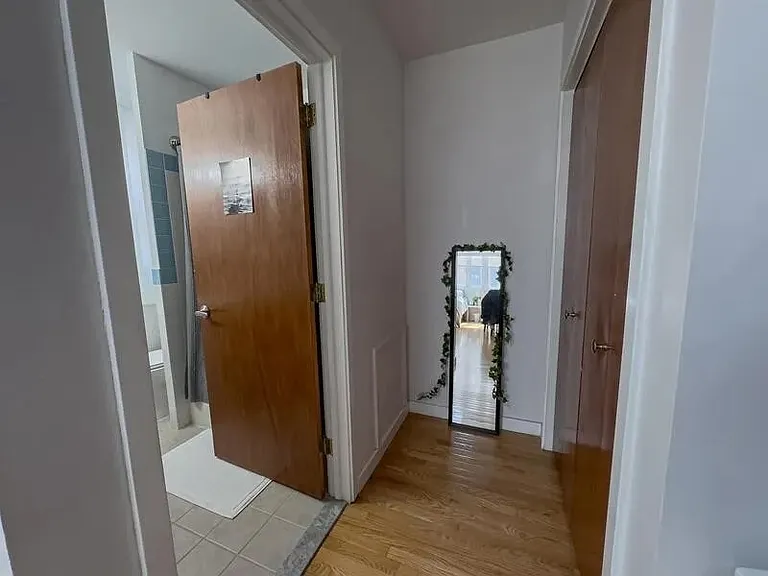 1009 Waverly St #1A — Photo 4