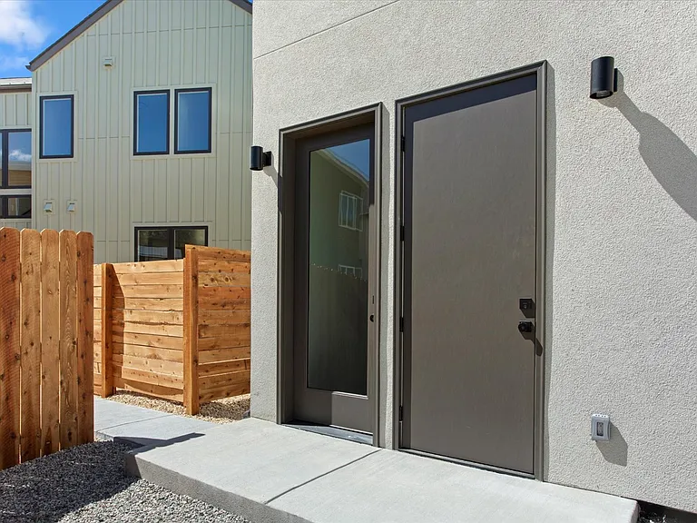102 Chase St — Photo 14