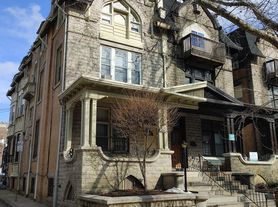 4015 Pine St, Philadelphia, PA