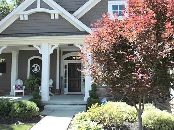 2nd image of 8837 Lindsey Ct