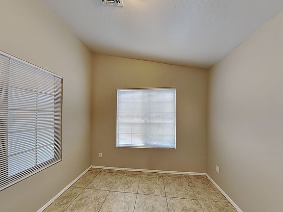 5th image of 3317 W Wayland Dr