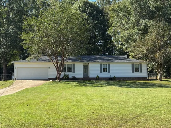 242 Redwood Dr, Easley, SC 29642