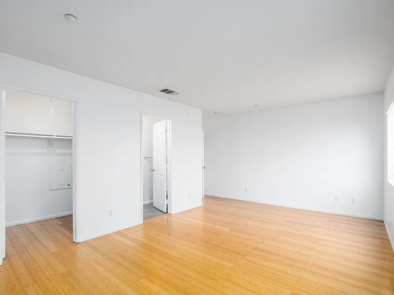 11547 Magnolia Ave #1102 — Photo 14