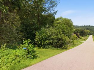 25579 Leeward Rd, Winona, MN 55987