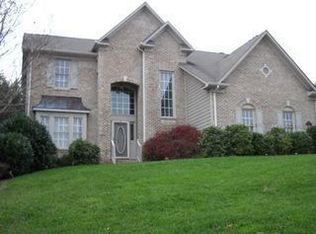 4211 Shoal Creek Dr, Greensboro, NC 27410