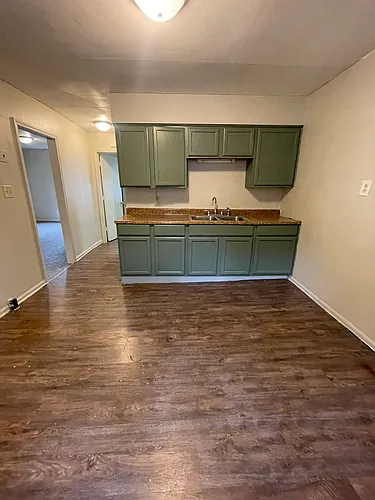 1017 Sherman Ave Photo 1