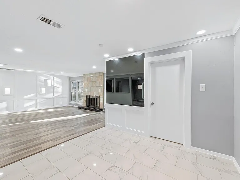 1363 Westgreen Blvd — Photo 38