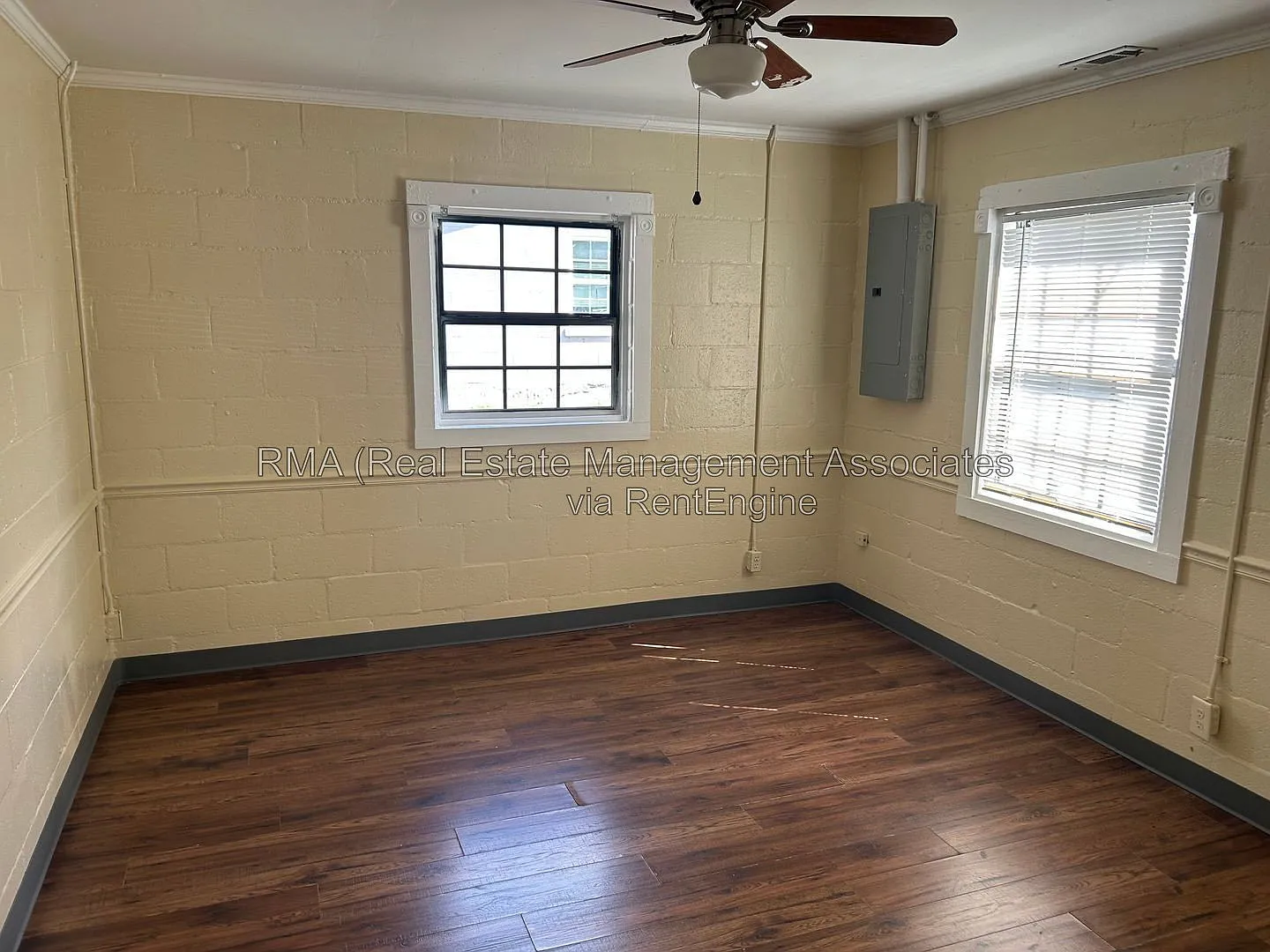 3 bed, 2.0 bath, 1200 sqft, $1,250 — Photo 3