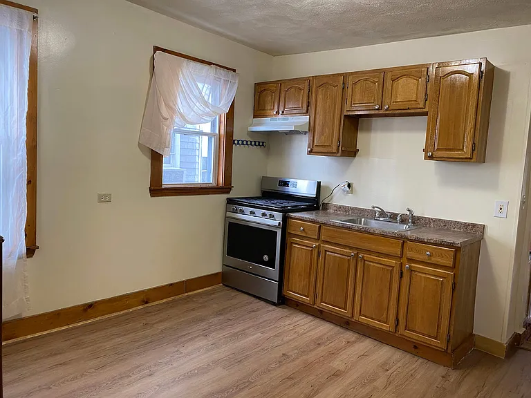 3985 Washington St #1 — Photo 16