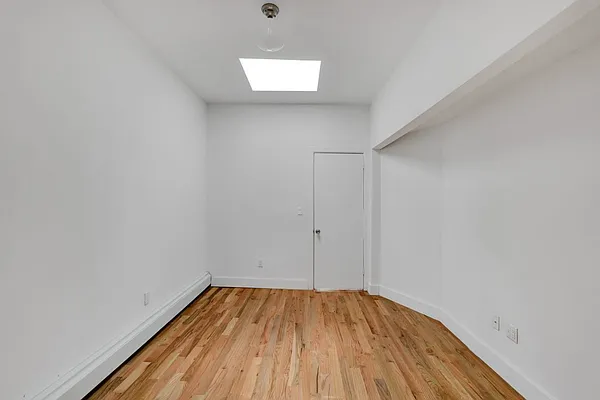 Rented by Triplemint | media 3