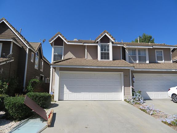 3rd image of 15828 Deer Trail Dr