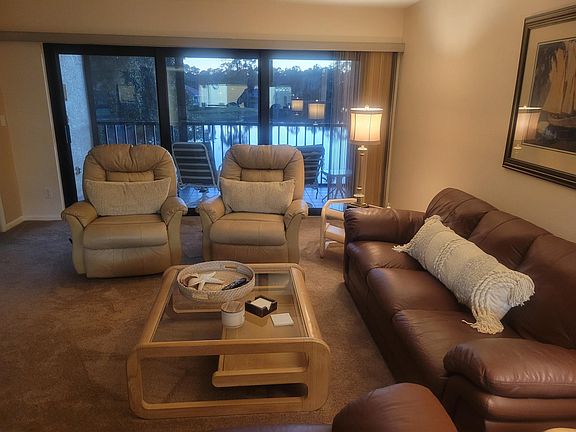 2nd image of 5776 Deauville Cir APT C201
