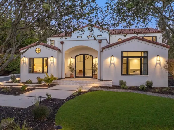 543 Asilomar Blvd, Pacific Grove, CA 93950