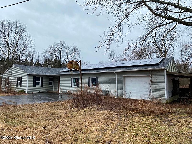 2nd image of 1195 Schodack Landing Road