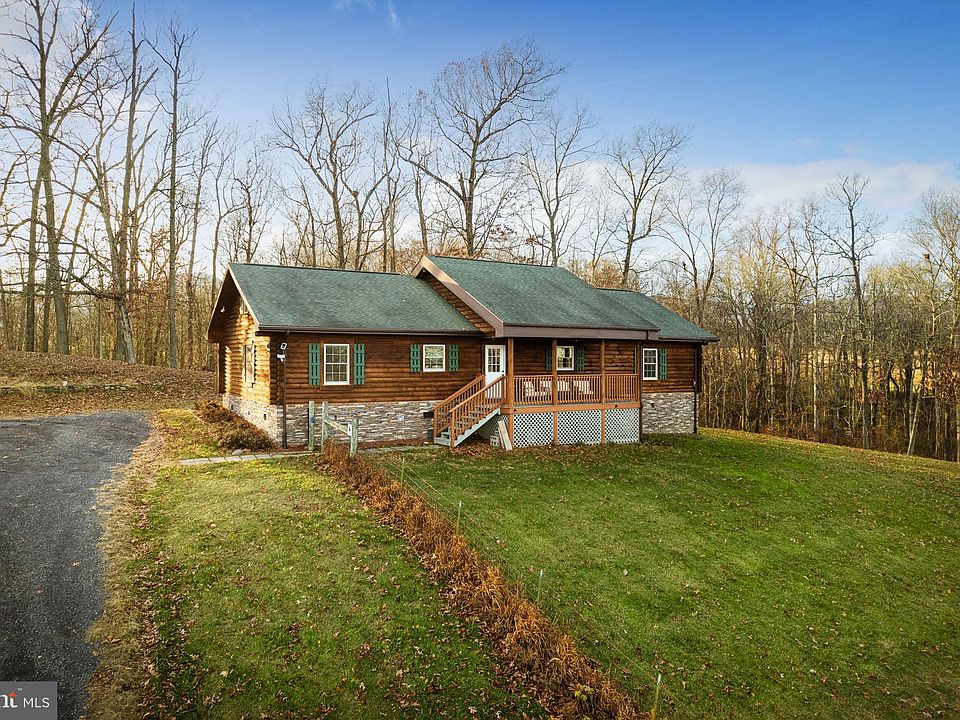 1st image of 6 Oaklands Pond Ln
