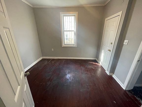 5th image of 382 S 10th St #1E