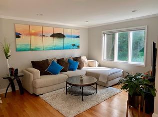 81 Meadow St, Milford, CT 06461