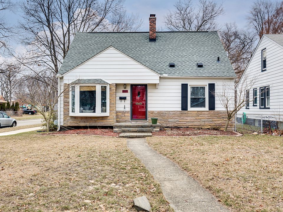 1st image of 303 S Gainsborough Ave