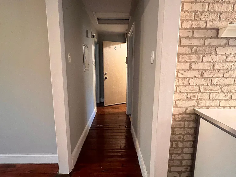 1909 Spruce St #4 — Photo 5