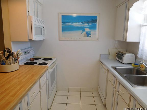 4th image of 4225 S Atlantic Ave #203