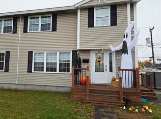 753 Stirling Cres, Labrador City, NL A2V1Y9