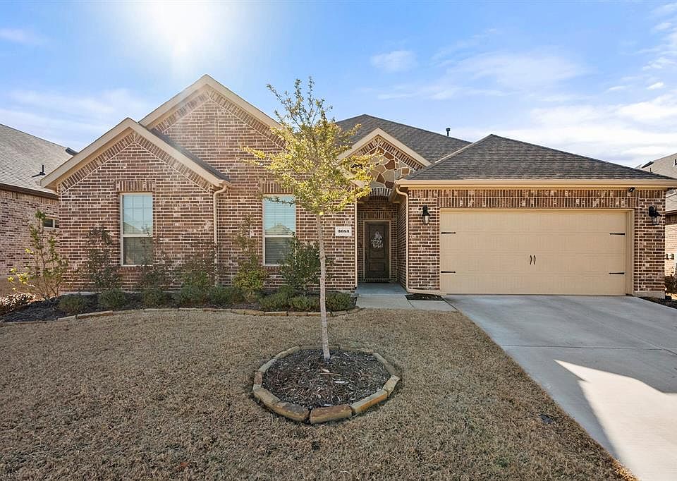 1st image of 3053 Lily Ln