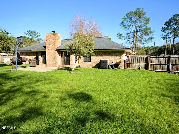 2nd image of 12542 Percy Ln