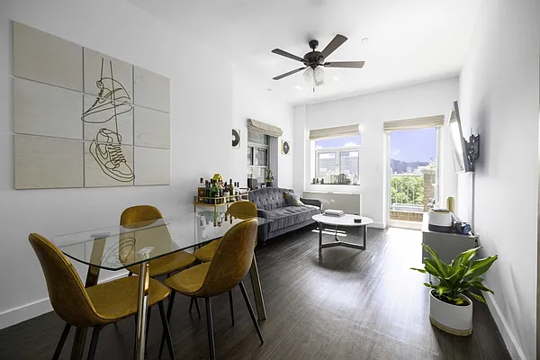 Rented by Compass | media 13