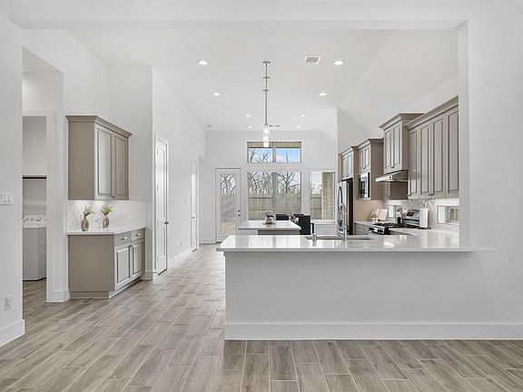 4th image of 10742 Blossom River Drive Drive