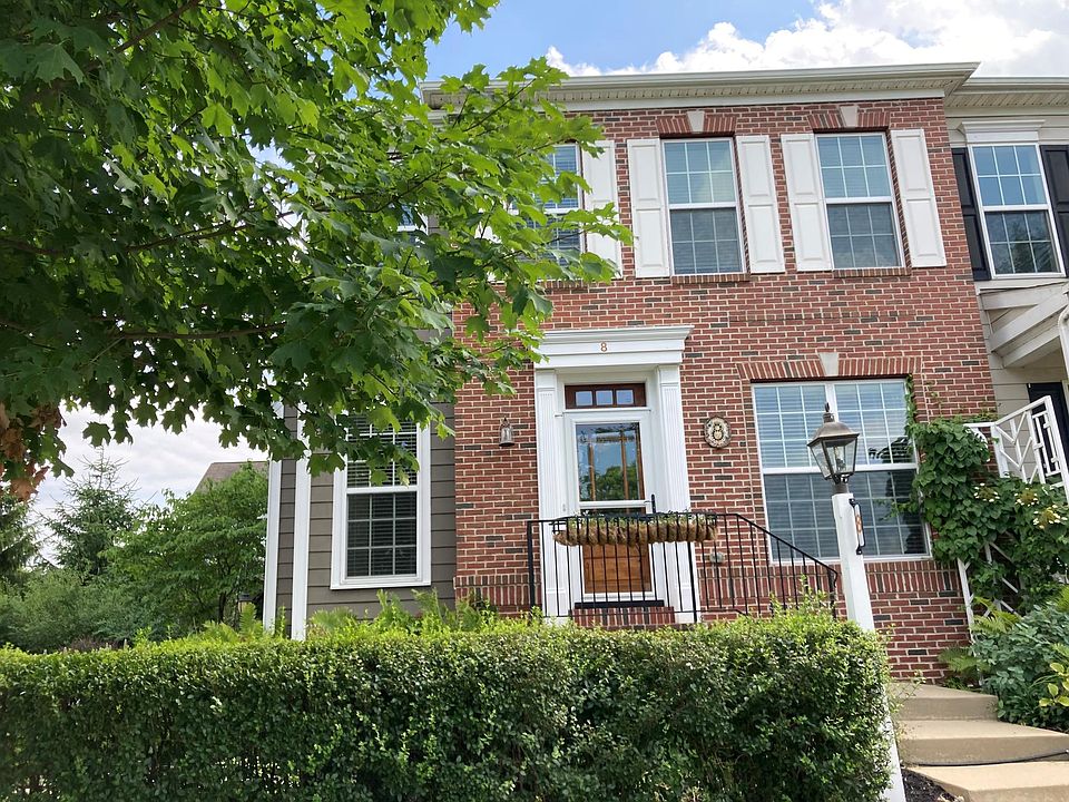 Front entrance to townhouse