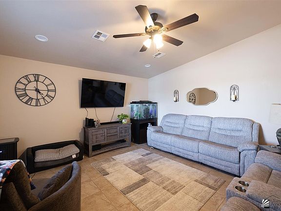 2nd image of 10161 E 33rd Pl