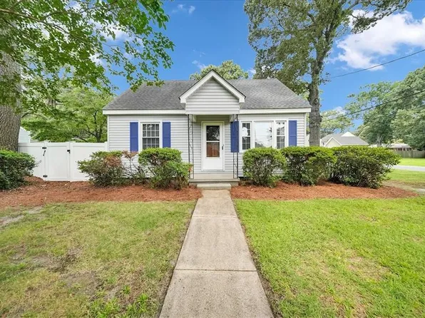 1601 Lilac Ave, Chesapeake, VA 23325