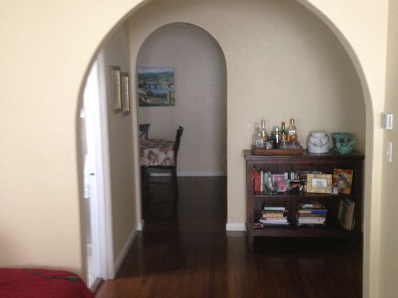 2nd image of 32 N Ellsworth Ave #32