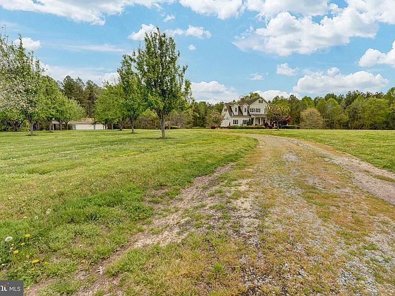 4th image of 2066 Byrds Mill Rd