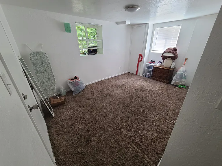 Bedroom will be fully empty upon move in.