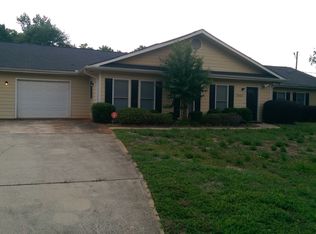 7285 Hobgood Rd, Fairburn, GA 30213