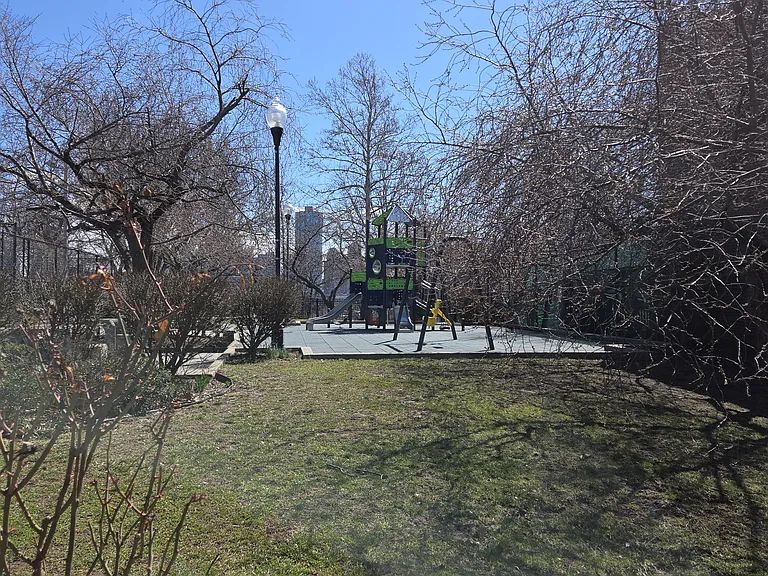 71 Palisades Ave #2 — Photo 13