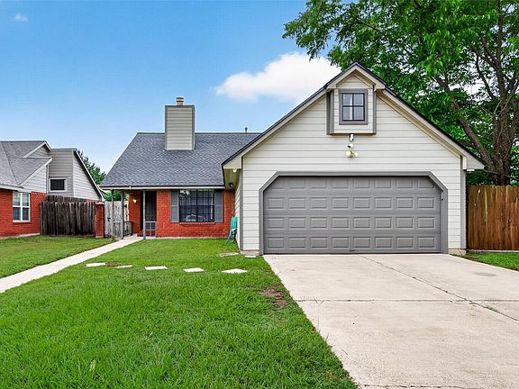2nd image of 2302 Wigmaker Dr