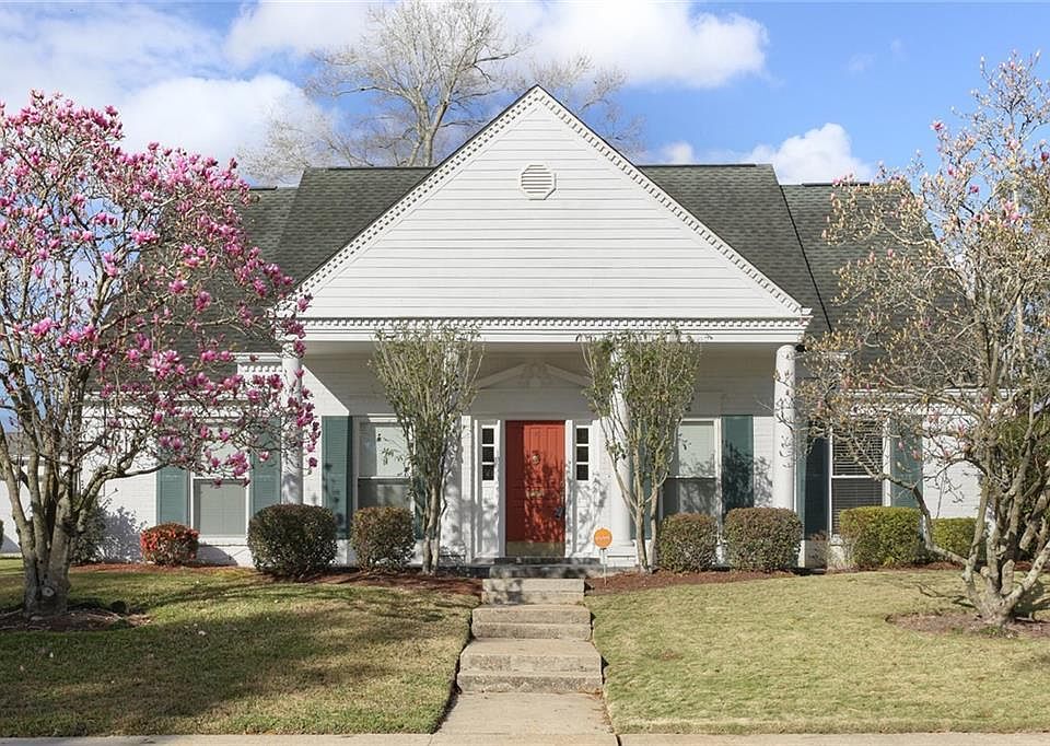 1st image of 3548 Pin Oak Ave