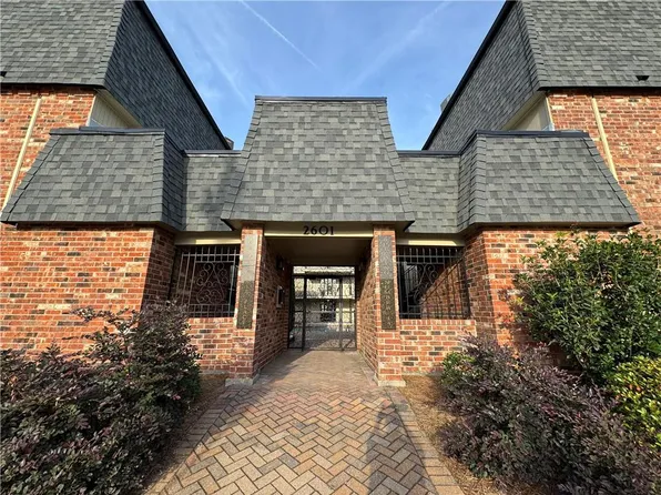 2601 Metairie Lawn Dr #219, Metairie, LA 70002
