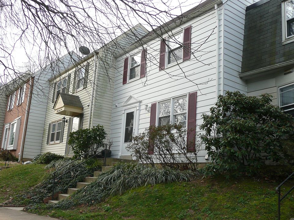 1st image of 3042 Silent Valley Dr