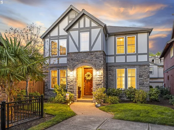 12027 SW Lausanne St, Wilsonville, OR 97070