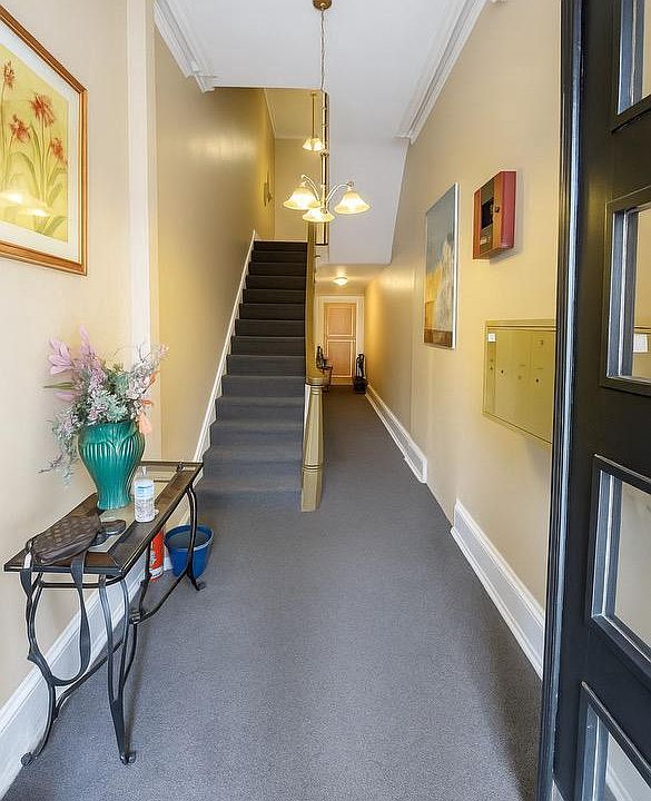 1315 S Broad St, Philadelphia, PA 19147 | Zillow