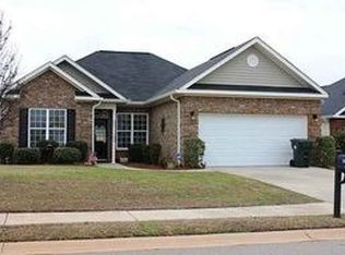 301 Manchester Ln, Byron, GA 31008