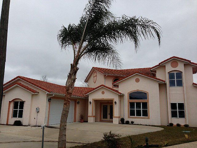 1st image of 16 Lemay Pl