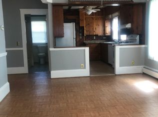 83 Columbine Ave FLOOR 1, Pawtucket, RI 02861