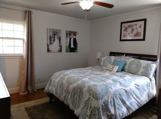 1117 Bevis Dr, Charlotte, NC 28209